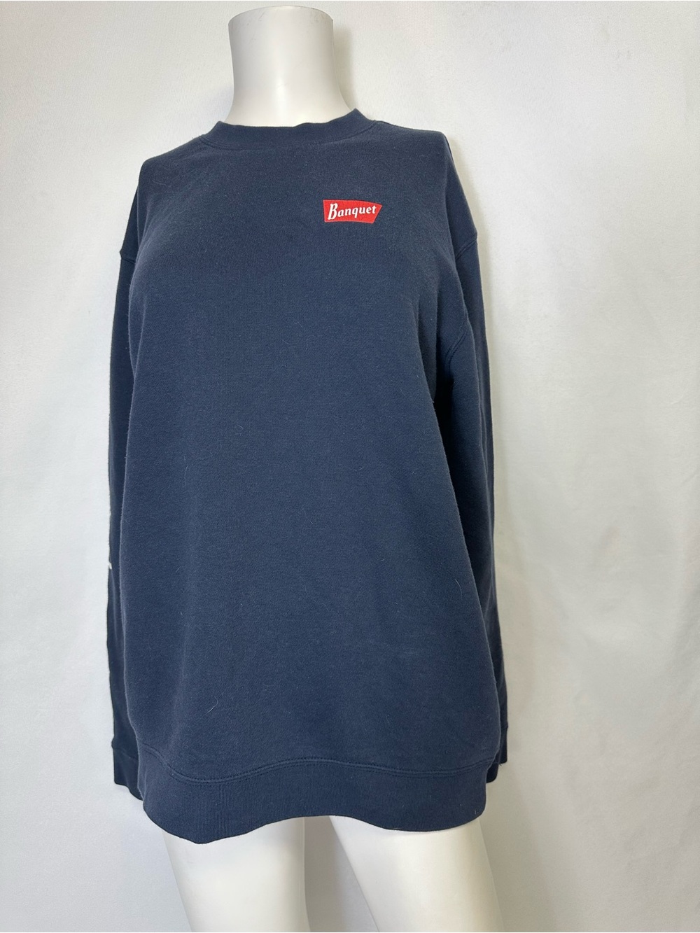 Brixton X Coors Banquet Size Medium Pullover Sweater Navy Blue Coors Sleeve Hit